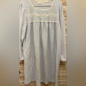 Miss Elaine Woman classic flower embroidered nightgown 2X